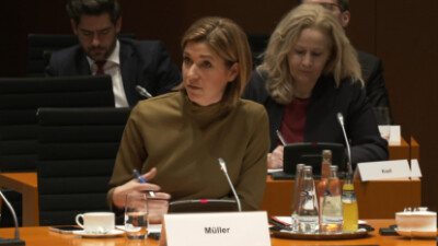 D21-Geschäftsführerin Lena-Sophie Müller bei der Expert*innen-Anhörung zur Datenstrategie im Bundeskanzleramt.
